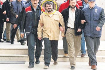 “Canlı bomba fedaisi”nden FETÖ’nün “Muhabbet Fedaileri”ne nasihat!