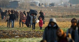 "Yunanistan sığınmacıları zorla Türkiye'ye gönderiyor"