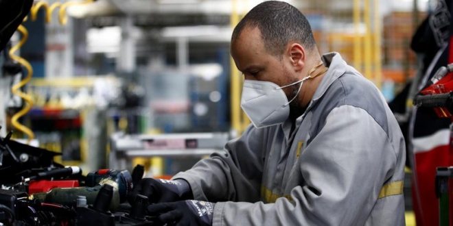 İflasın eşiğindeki Renault 15 bin kişiyi işten çıkaracak