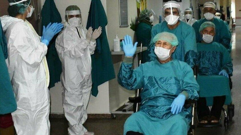 Sağlık Bakanı Koca’dan açıklama:”iyileşen hasta sayısı artmaya devam ediyor”