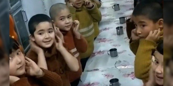 "Komünist Parti rejimi, ailesi kamplarda tutulan Uygur çocuklarını Çinlileştiriyor"