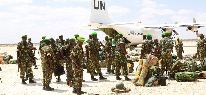 Etiyopya Somali’deki askerlerini geri çekmeye başladı