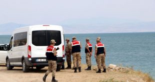 107 metre derinlikte bulunan teknenin çevresinde 2 ceset daha bulundu