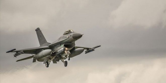 ABD'de F-16 düştü