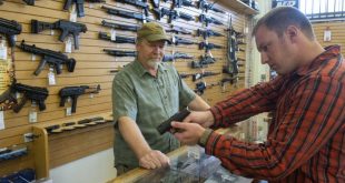 ABD'de siviller silahlanıyor