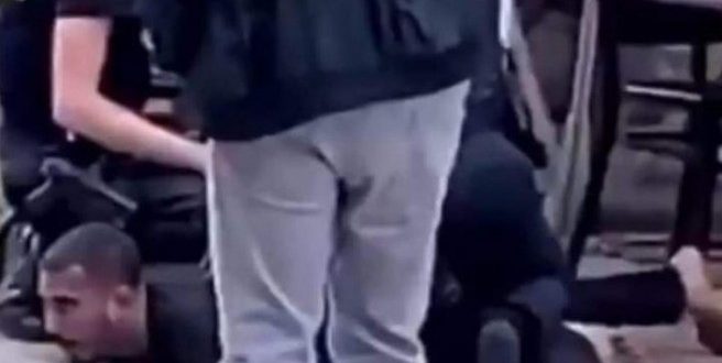 Belçika'da George Floyd vakası.. Cezayirli gencin annesi takipte