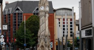 İngiltere Leicester yeniden karantinaya giriyor