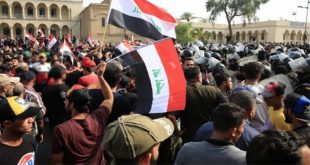 Irak'ta protestolar yine alevlendi: 2 ölü