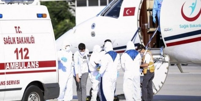 Kırgızistan'da koronavirüse yakalanan 4 Türk vatandaşı yurda getirildi