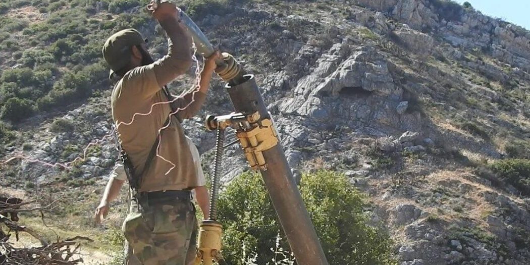 Misilleme gecikmedi: Ensar el İslam’dan Rejim mevzilerine saldırı