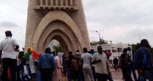 Batı Afrikalı liderler Mali'de çözüm arıyor