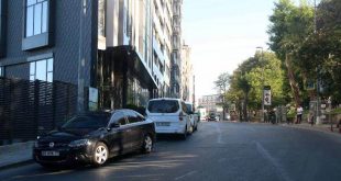 Taksimde değnekçi terörü!