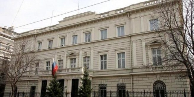 Rusya ve Avusturya karşılıklı diplomatlarını istenmeyen kişi ilan etti