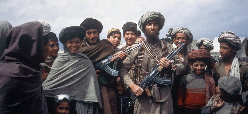 Taliban 24 yıl önce bugün Afganistan’ın başkenti Kabil’i ele geçirdi