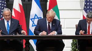 Beyaz Saray'da "İhanet Töreni" imzalar atıldı...