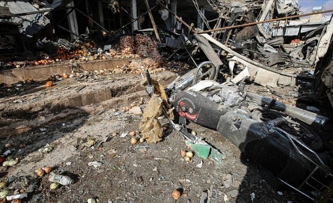 idlib de pazar yerinde meydana gelen patlamada 11 sivil yaralandi 01142