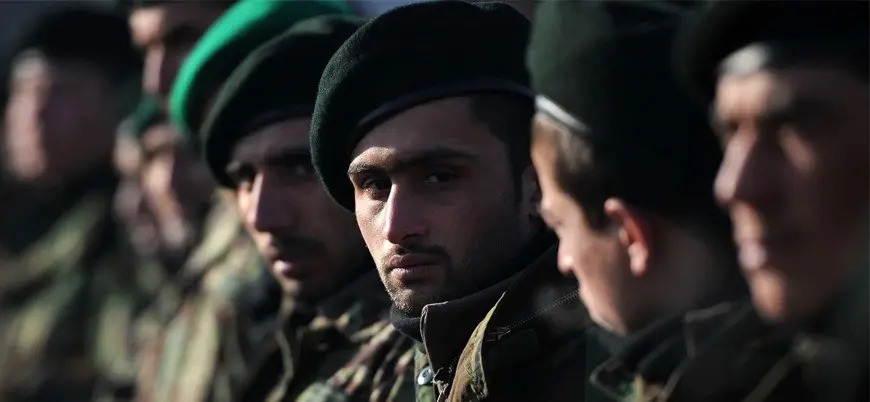 Taliban’dan Afgan askere: Seni neden vuralım?