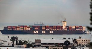 BAE'nin ilk kargo gemisi İsrail'e ulaştı!