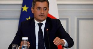 Fransa’da helal gıda reyonundan rahatsız olan İçişleri Bakanı'na her kesimden tepki çığ gibi