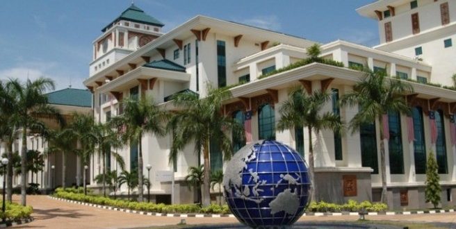 Hazreti Muhammed'e hakaret sonrası Malezya, Fransa Büyükelçiliği maslahatgüzarı Bakanlığına çağırıldı