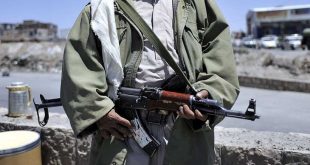 Husiler Suudi Arabistan'ı vurdu