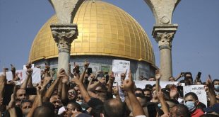 Macron, Mescid-i Aksa'da protesto edildi