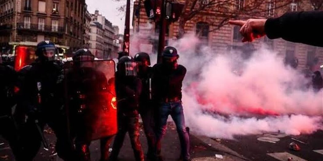 Avrupa’da nefret kontrolden çıktı,veba gibi yayılıyor! Türkler sokaklara indi!