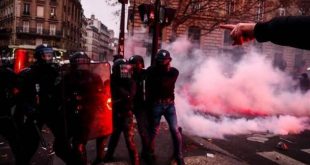 Avrupa'da nefret kontrolden çıktı,veba gibi yayılıyor! Türkler sokaklara indi!