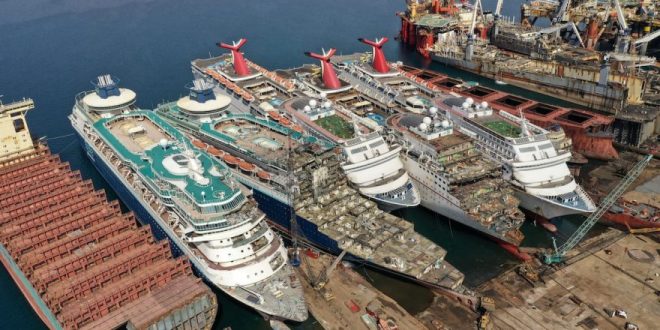 Pandemi, dev gemileri hurdaya çıkardı