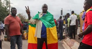 Mali'de darbe sonrası yeni dönem tartışmaları devam ediyor