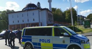 İslam düşmanlığı: Camiye mektupla 'tehlikeli madde' gönderildi