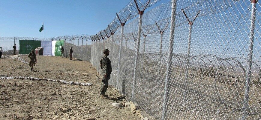 Pakistan, Afgan sınır çitini tamamlamak üzere