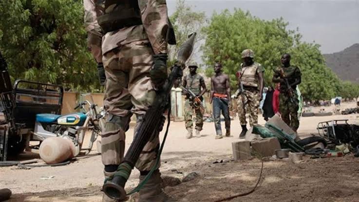 boko haram yine saldirdi 5 asker oldu 17 asker yaralandi 02