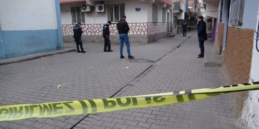 Güney Amerika’yı aratmayan olay Torbacılar, bir kişiyi sokak ortasında infaz etti