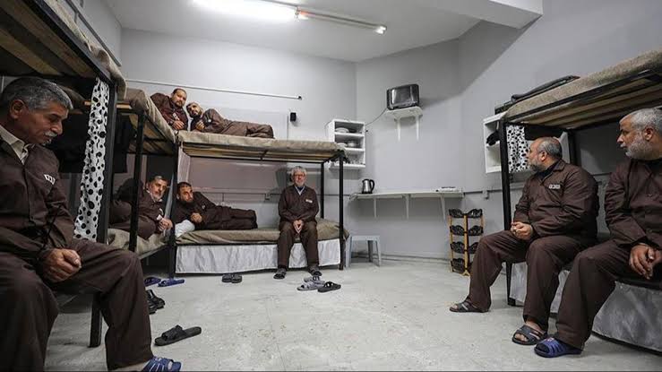israil hapishanelerinde kovid 19 tespit edilen filistinli tutuklu sayisi 171 e yukseldi 01