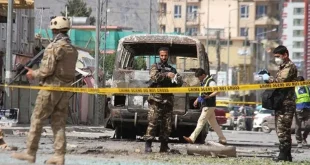 Kandahar'da askeri üsse bombalı araç saldırısı