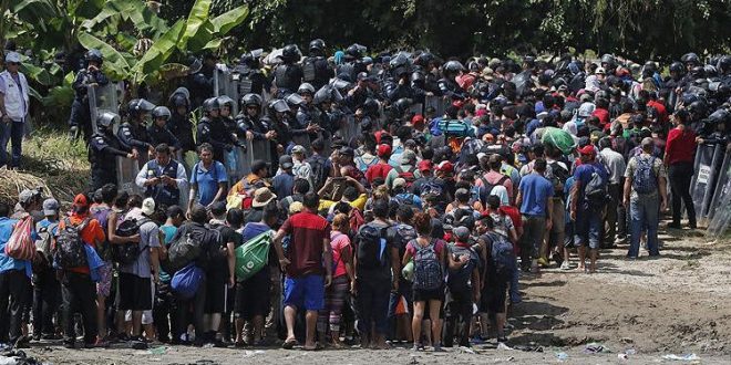 Biden, sınırda bekleyen 25 bin sığınmacıyı ülkeye kabul edecek!