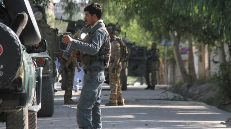 afganistan da taliban ile catismada 5 guvenlik gorevlisi oldu 01