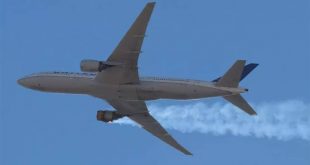 Arızalanan uçağın pilotu: Üstümüzden birşey geçti!