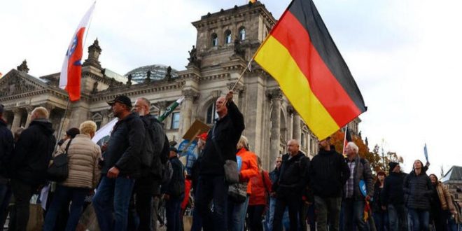 Almanya'da mültecilere karşı eylemler tırmanışta