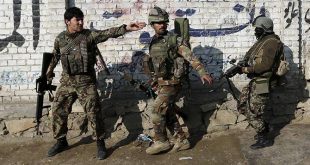 Kukla Afgan ordusu medresede katliam yaptı!