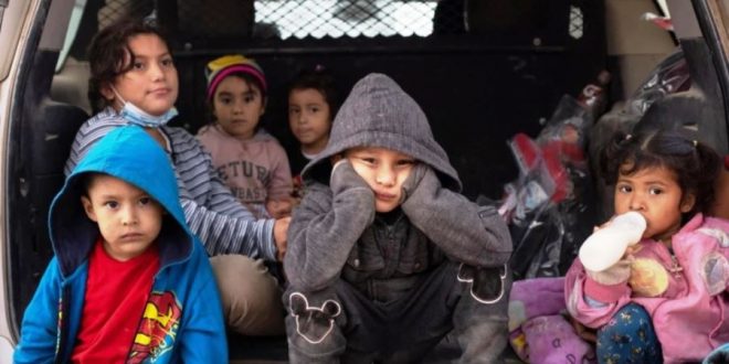 Meksika sınırında tutulan göçmen çocuklar, ilk defa basın tarafından görüntülendi!