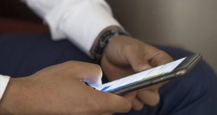 Cep telefonuna program yükledi, bankadaki tüm parasından oldu!