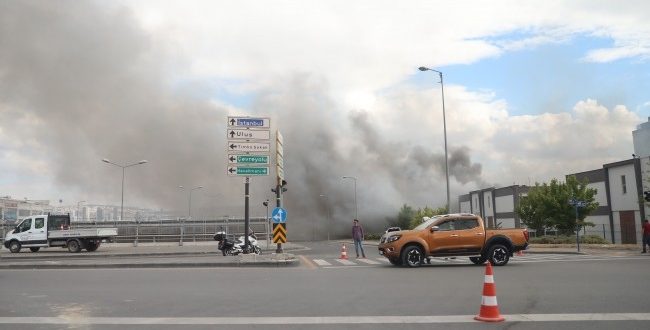 Ankara'da iş yerinde yangın!