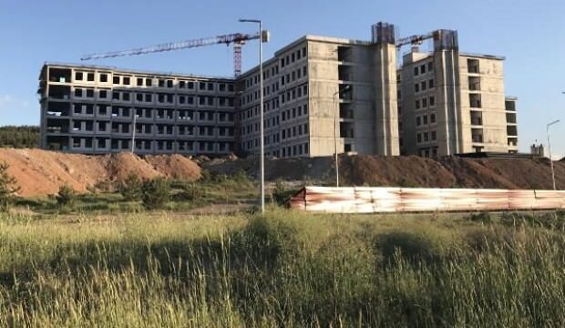Sivas’ta hastane inşaatından düşen işçi can verdi