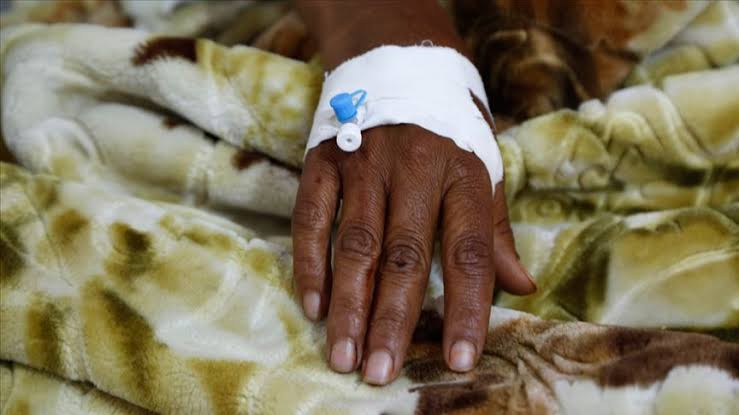 kolera salgini nedeniyle 296 kisi hayatini kaybetti 01