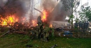 85 kişiyi taşıyan askeri uçak düştü!