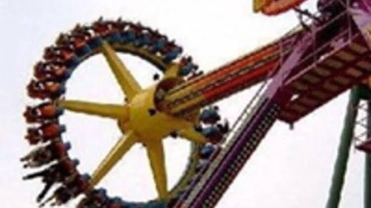 19 yaşındaki genç kız, Avcılar’daki lunaparkta hayatını kaybetti