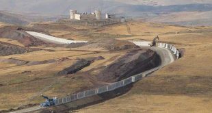 Kaçak göçe karşı İran sınırında 7/24 elektronik ve fiziki koruma