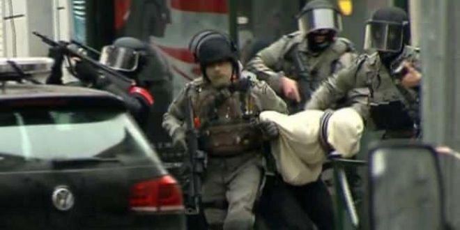 Paris saldırısının baş zanlısı Abdeslam suçlamaları kabul etti